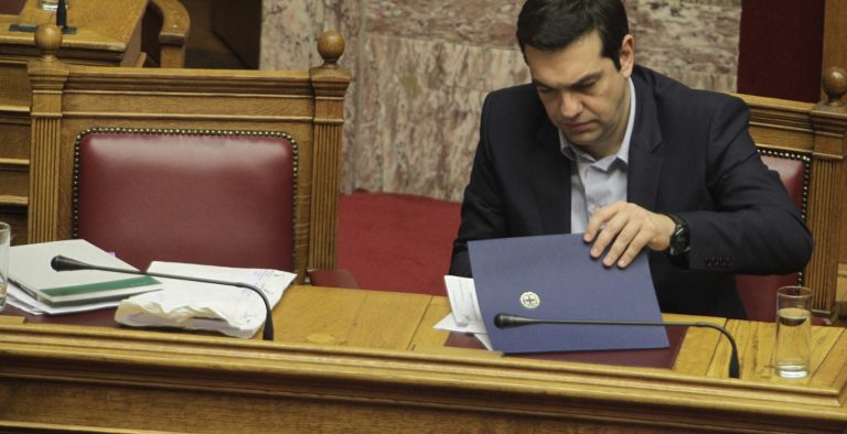 Θα πληρώσει τα γραμμάτια που υπέγραψε ο πρωθυπουργός