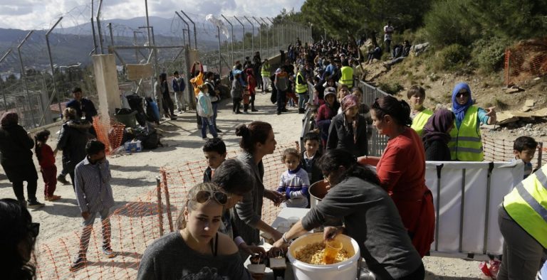 Ακόμα πενήντα πρόσφυγες στη Χίο σε 24 ώρες