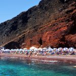 Η Ελλάδα ανάμεσα στους πιο επικίνδυνους τουριστικούς προορισμούς! “Μην πηγαίνετε!”