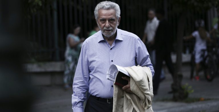 Αιχμές Δρίτσα: Δεν αποχωρώ οικειοθελώς από το υπουργείο Ναυτιλίας