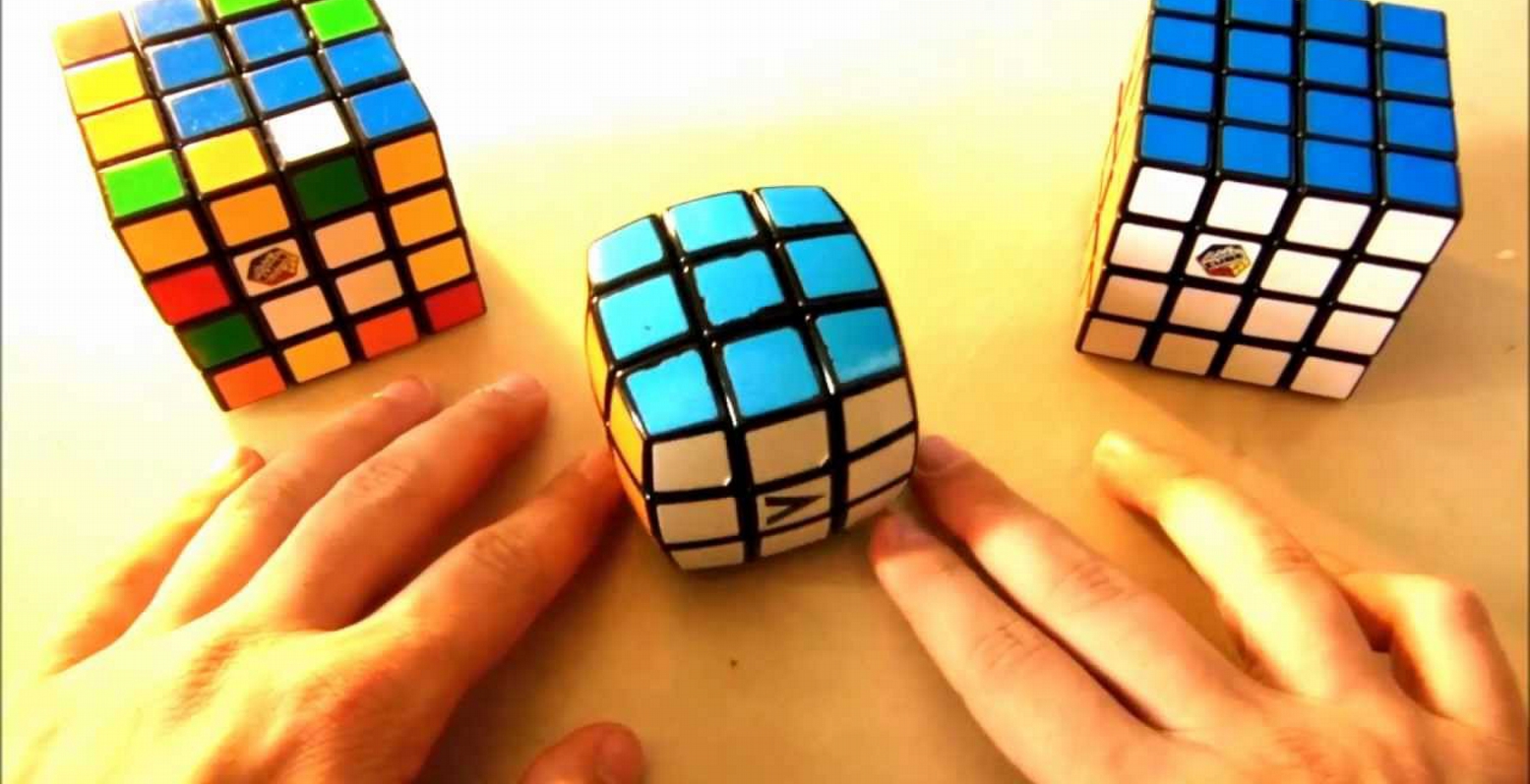 Νέο Ρεκόρ: Έφτιαξε τον κύβο του “Ρούμπικ” σε 4,74 δευτ. (vid)