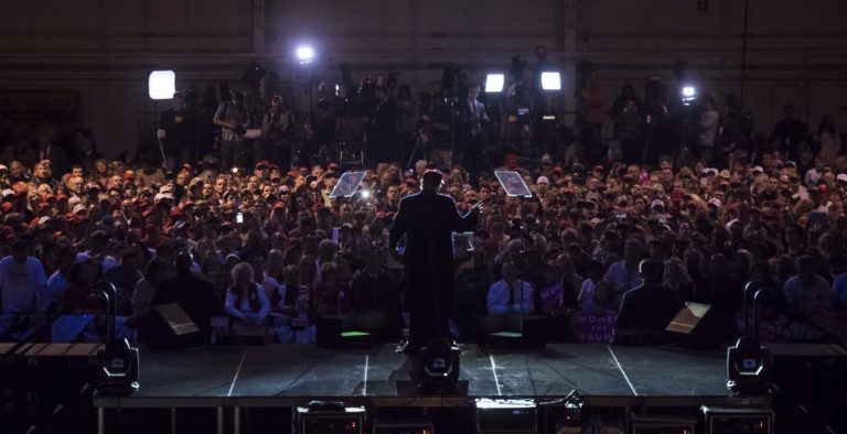 Ο Τραμπ πρόσωπο της χρονιάς και για τους Financial Times