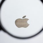 Apple: Πρόστιμο 450.000 δολαρίων για ρύπους