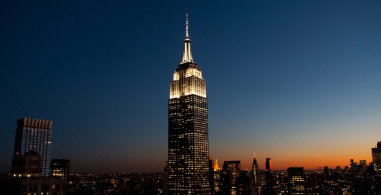 ΗΠΑ: Η φωτογραφία του Τραμπ στο… Empire State Building! (video)