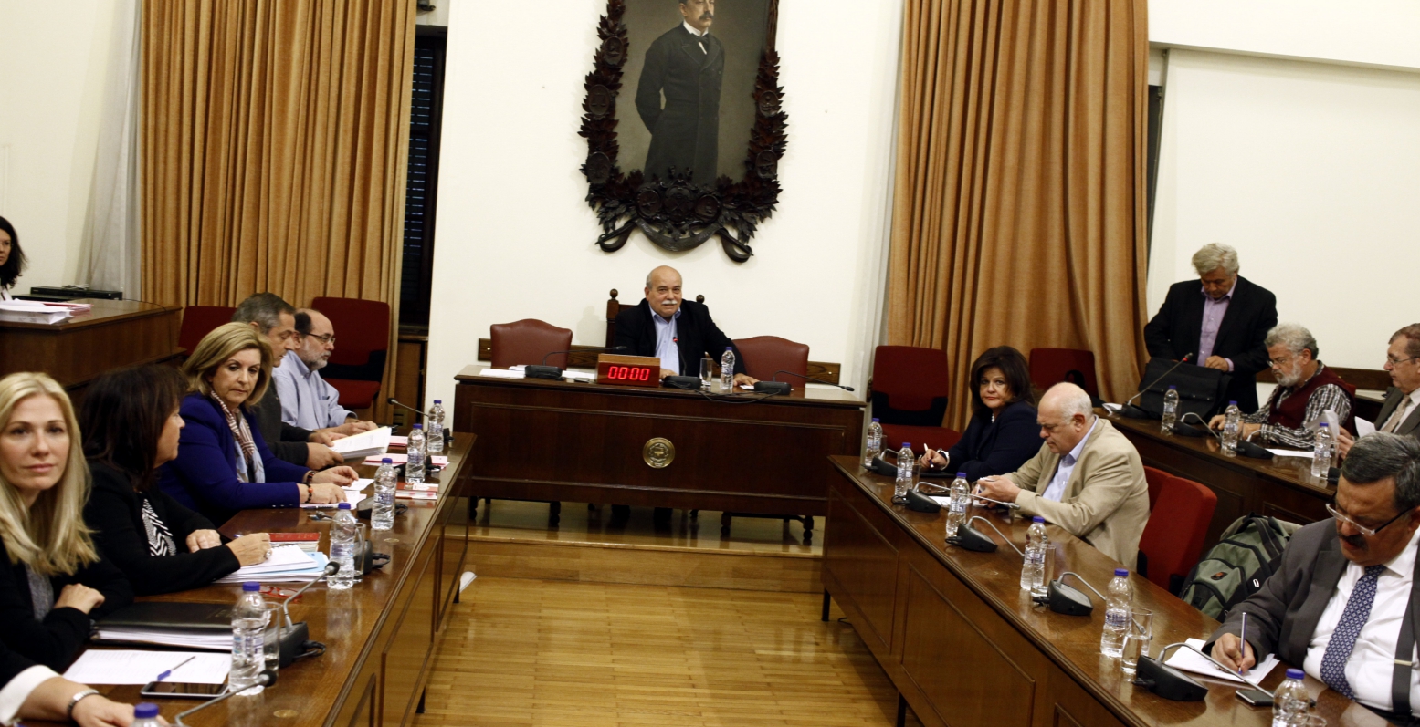 Πως προσέρχονται τα κόμματα στη διάσκεψη για το ΕΣΡ