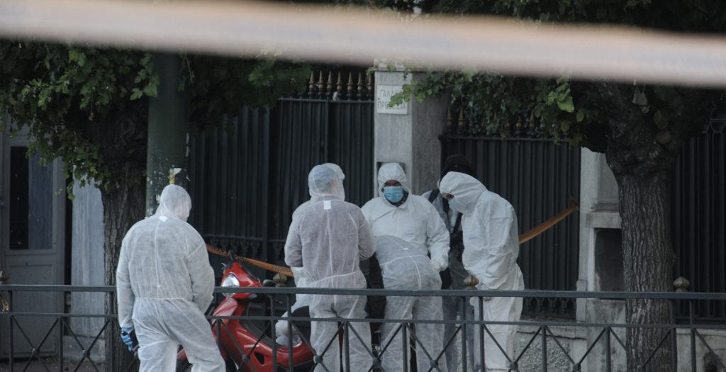 Πώς “διαβάζουν” οι Αρχές την επίθεση στη γαλλική πρεσβεία-“Δείχνουν” την οργάνωση Ο.Λ.Α.