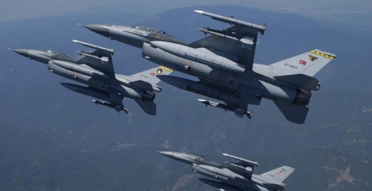 Χωρίς τέλος οι τουρκικές παραβιάσεις στο Αιγαίο