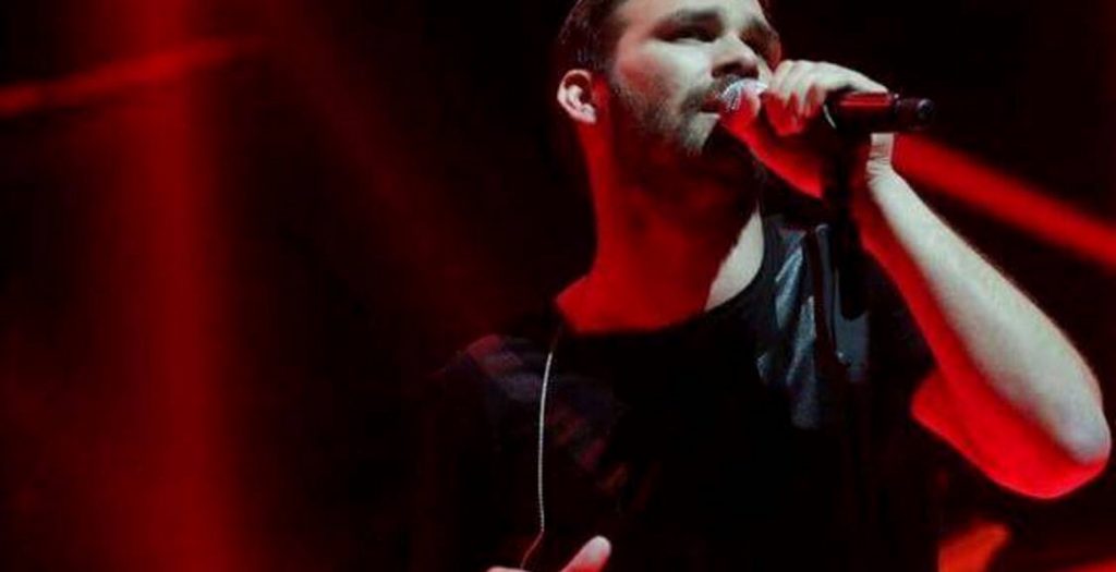 Σαμπάνης, Demy, Μαλού στο Acro!