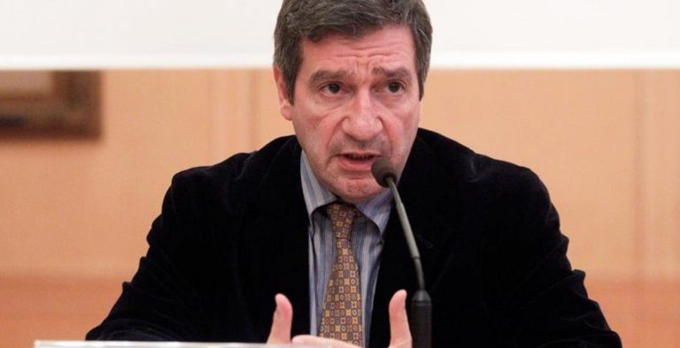 Στα Σκόπια ο Γιώργος Καμίνης