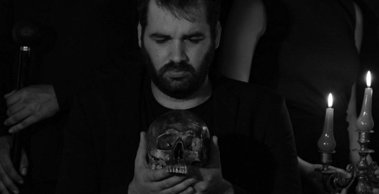 “Το παράπονο του νεκροθάπτου”