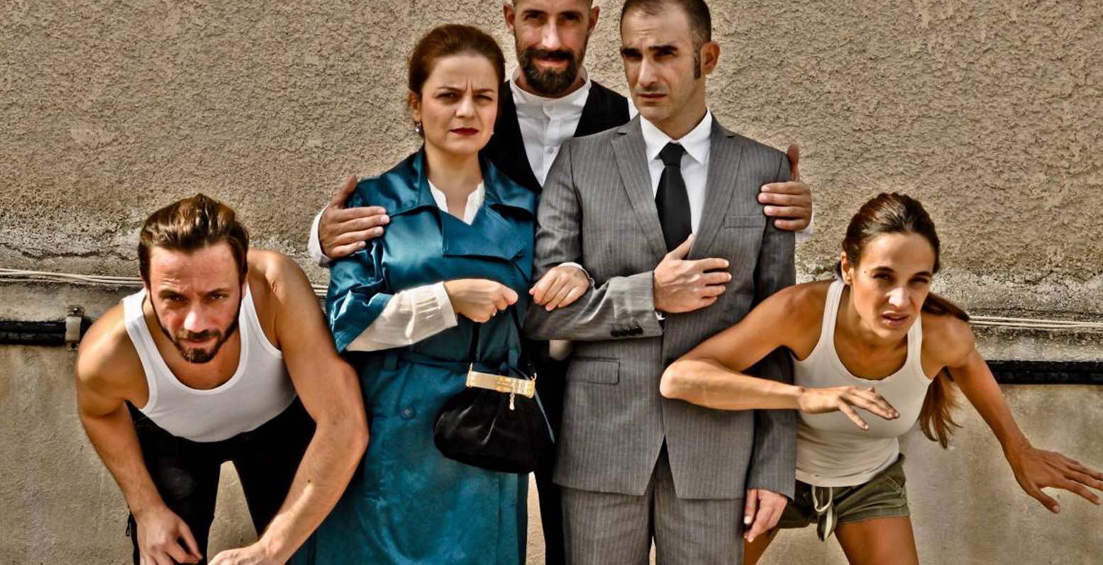 “Λάφυρα The Show” στο θέατρο Vault