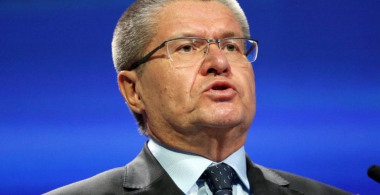 Σε κατ’ οίκον περιορισμό ο πρώην Ρώσος υπ. Οικονομίας