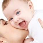 Πράγματα που οι μητέρες πρέπει να αποφύγουν στα μέσα κοινωνικής δικτύωσης