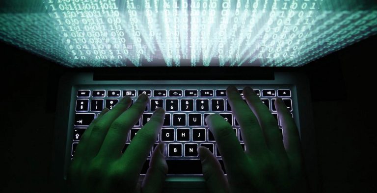 Άνω των 55 ετών τα πιο συνήθη θύματα των χάκερ