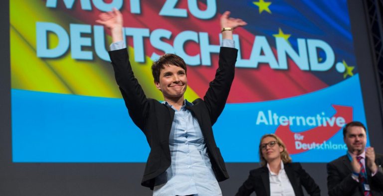 Γερμανικές εκλογές: Συγκέντρωση κατά του AfD στην Αλεξάντερπλατς