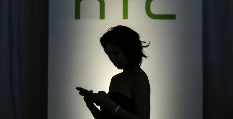 HTC: Διάψευση των φημών περί πώλησης του τμήματος κινητής