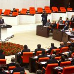 Μετά την κατακραυγή, η Τουρκία αποσύρει το νόμο για την κακοποίηση παιδιών