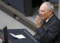 Σόιμπλε: Ανακούφιση αν το ΔΝΤ αποχωρούσε από το ελληνικό πρόγραμμα
