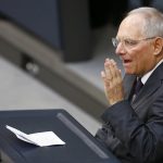 Νέα “καρφιά” Σόιμπλε προς την Κομισιόν για χαλάρωση της λιτότητας