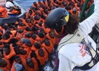 Δεκάδες νεκροί πρόσφυγες από ναυάγιο στα ανοιχτά της Λιβύης