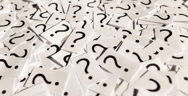 Ποιος επώνυμος κάνει συλλογή αισθησιακών ταινιών;