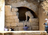 Σύλλογος Ελλήνων Αρχαιολόγων κατά Κονιόρδου: Κάποιος να τη σταματήσει