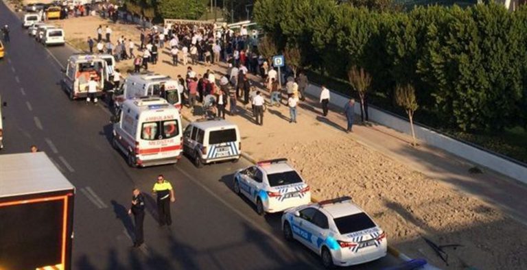 Τουρκία: Τρομοκρατική επίθεση με νεκρούς στα Άδανα