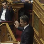 Κυριάκος: Ανοίγει την… αντιπολιτευτική βεντάλια στη συζήτηση για το αγροτικό