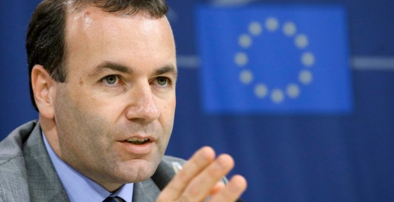 Έκκληση Βέμπερ για “πολιτική σταθερότητα” μέχρι το 2019