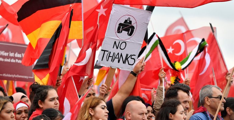 SZ: Ο Ερντογάν και τα σύνορα της καρδιάς του