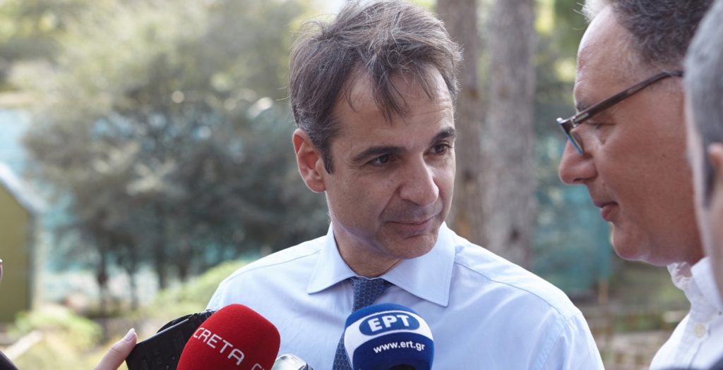 Επίθεση στο Α.Τ. Πεύκης: Επίσκεψη στο τμήμα από τον Κυριάκο Μητσοτάκη