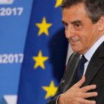Φιγιόν: Δεν εγκαταλείπω την προεδρική μου υποψηφιότητα