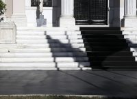 Μαξίμου: Ο κ. Μητσοτάκης και το επιτελείο του ας συμβιβαστούν με την πραγματικότητα