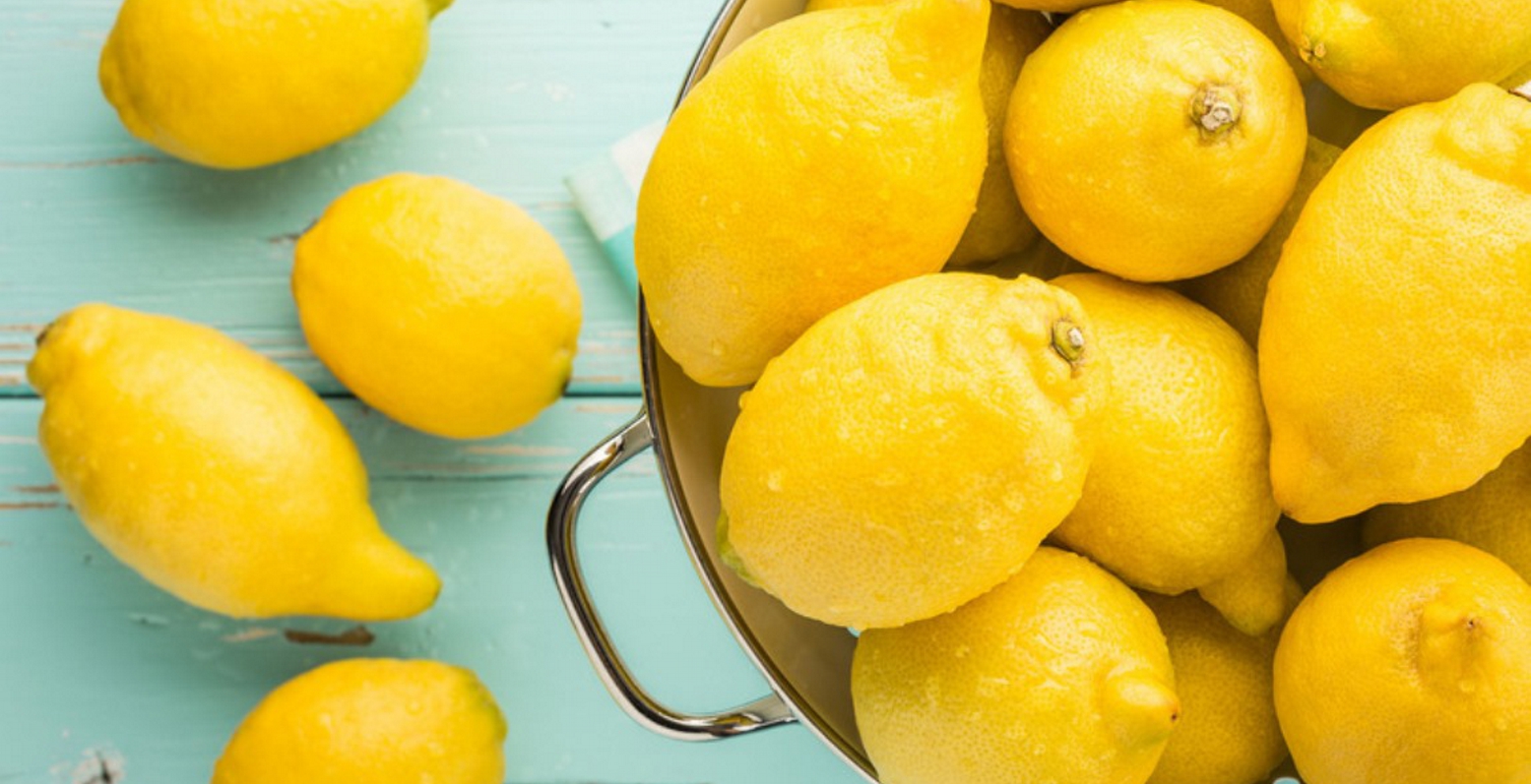 Πώς να διατηρήσετε φρέσκα τα λεμόνια για μήνες