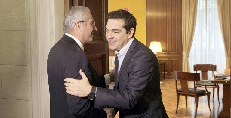 ΑΚΕΛ: Ο Τσίπρας θα ετοιμάσει διεθνή διάσκεψη για το Κυπριακό