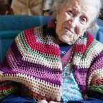 Ο γηραιότερος άνθρωπος σβήνει… 117 κεράκια!