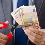 Έως 7% η μείωση των μισθών από τις εισφορές του 2017