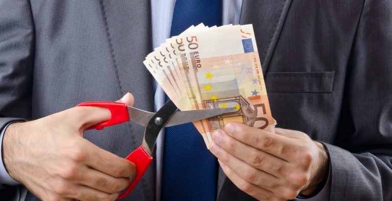 Έως 7% η μείωση των μισθών από τις εισφορές του 2017