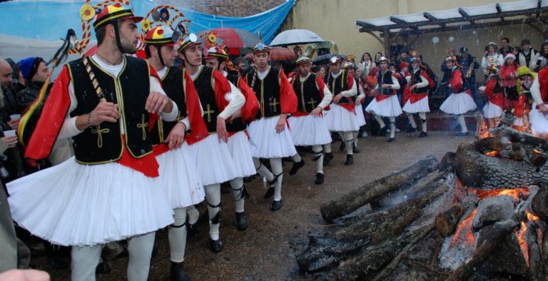 Στον κατάλογο της Unesco το εθιμικό δρώμενο των Μωμόερων της Κοζάνης