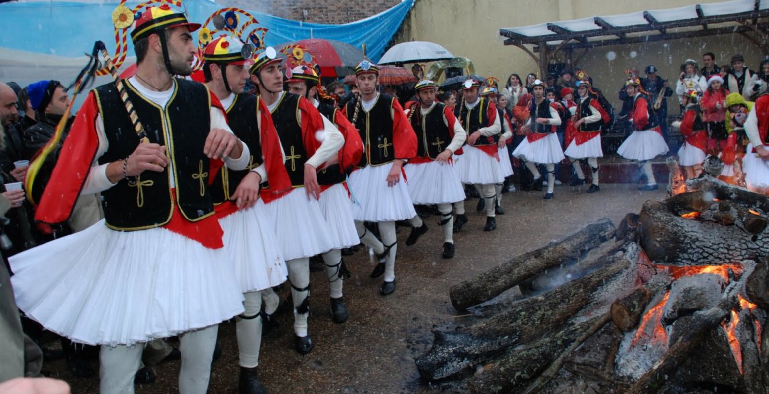Στον κατάλογο της Unesco το εθιμικό δρώμενο των Μωμόερων της Κοζάνης