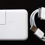 Επικίνδυνες οι απομιμήσεις φορτιστών της Apple