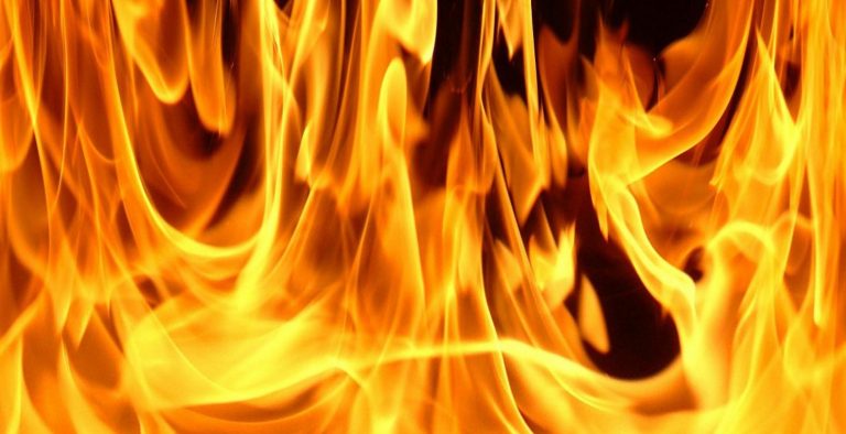 Τουρκία: Πυρκαγιά σε εργοστάσιο στην Κωνσταντινούπολη