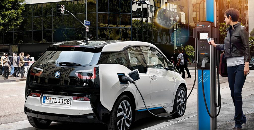 Ηλεκτρικά BMW: Σημαντική επέκταση των ηλεκτροκίνητων μοντέλων