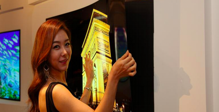LG OLED Wallpaper: Τηλεόραση λεπτή σαν… χαρτί