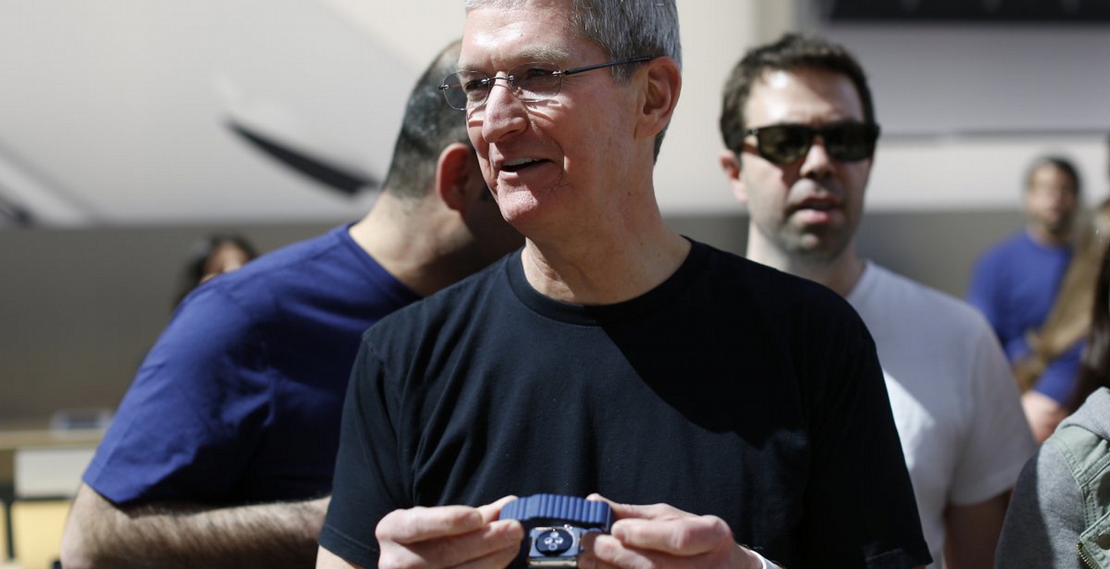 Τιμ Κουκ: Προβλέψεις για ρεκόρ πωλήσεων του Apple Watch εντός των εορτών