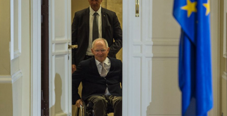 Σόιμπλε: Λεφτά στην Αθήνα, μόνο αν συμμετάσχει το ΔΝΤ στο πρόγραμμα
