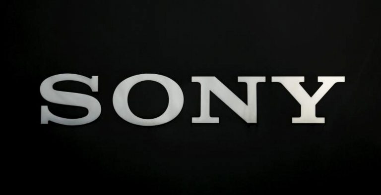 Xperia Touch: Προβολέας με λειτουργία αφής