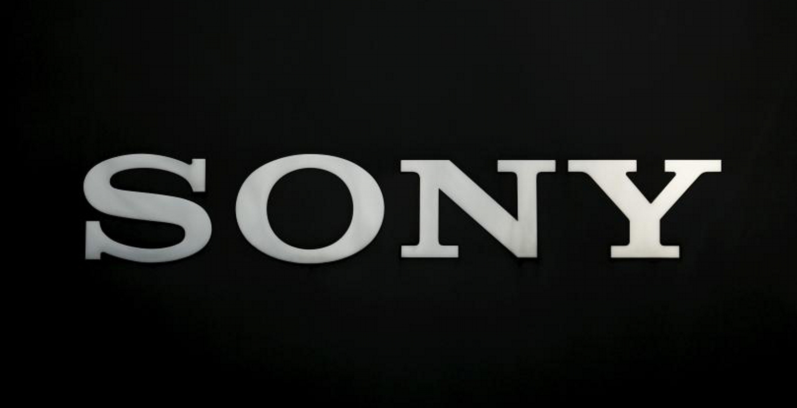 Xperia Touch: Προβολέας με λειτουργία αφής