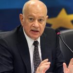 Παπαδημητρίου: Οι θεσμοί δε θα μας πάνε σε εκλογές