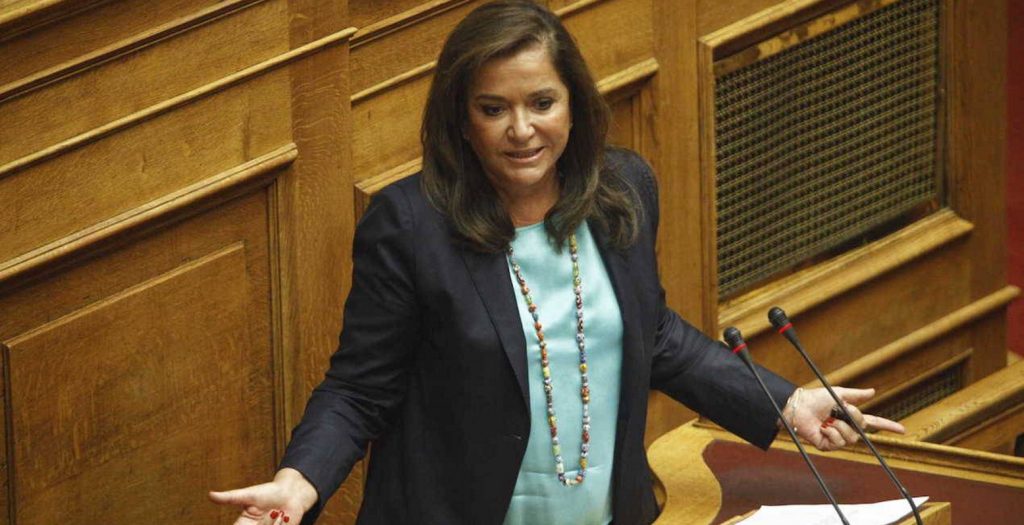Μπακογιάννη καλεί Τσακαλώτο να ανοίξει τα χαρτιά του για το Eurogroup